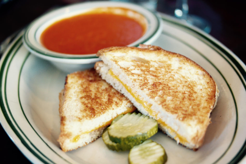 teds grilled cheese_1350x900