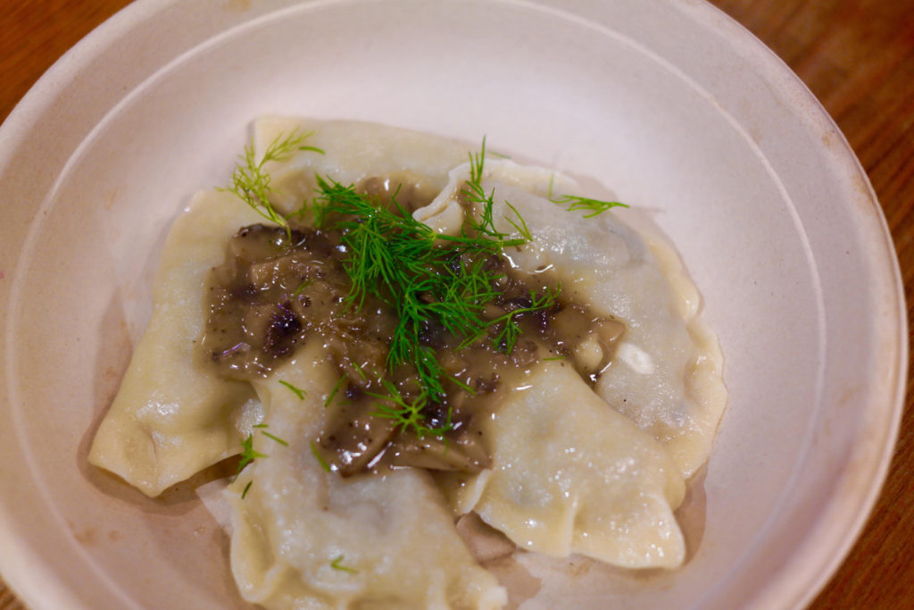 pierogis_1350x900