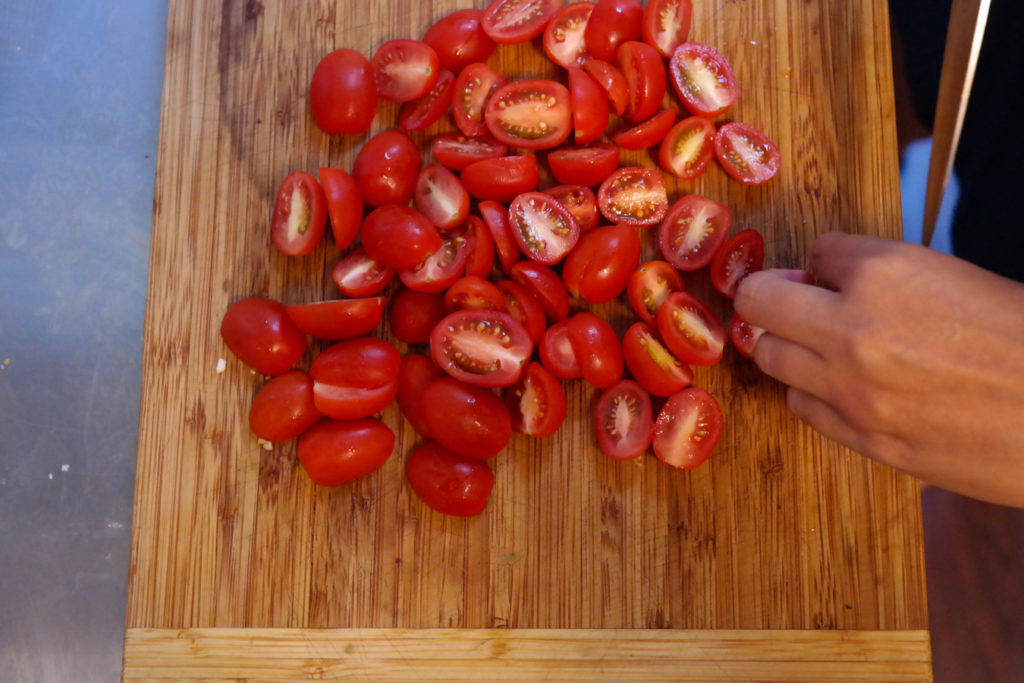 tomatoes_1350x900