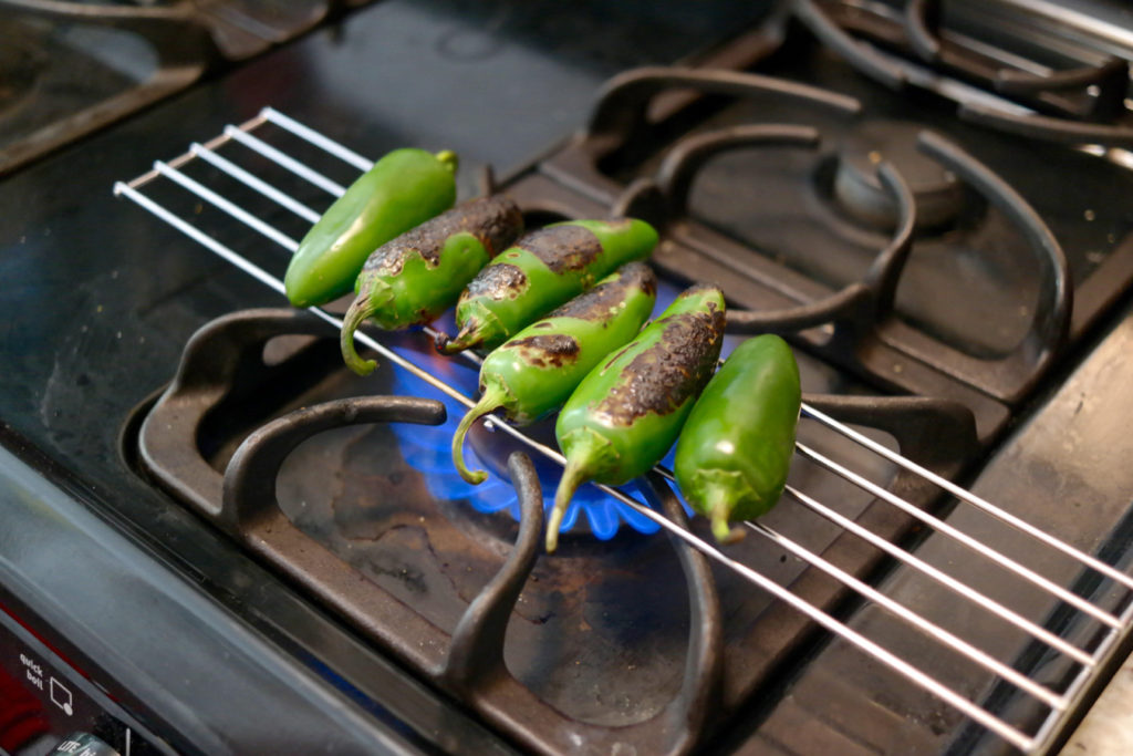 roasting jalepenos_1350x900