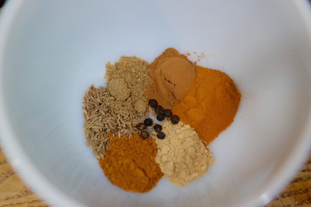 spices_1350x900