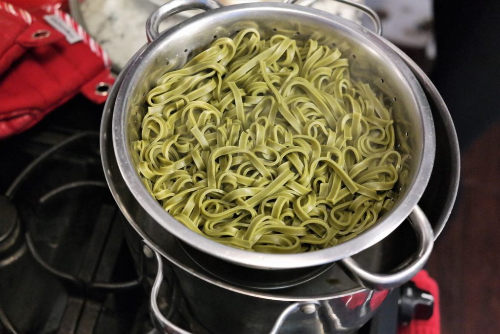 strained-pasta