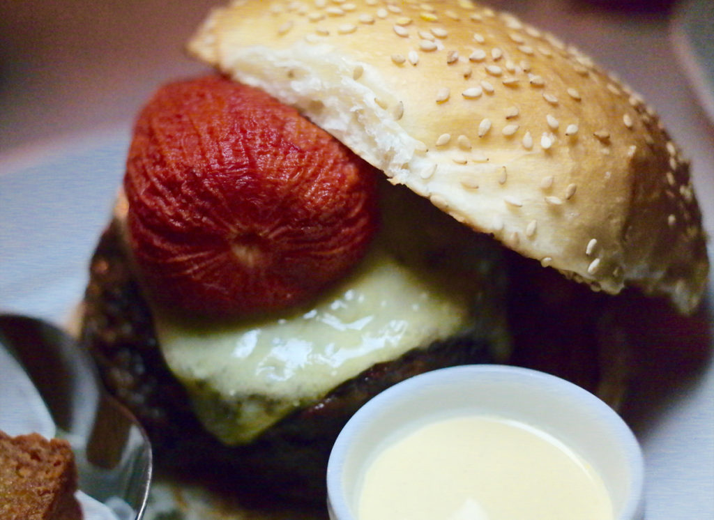 burger_1235x900