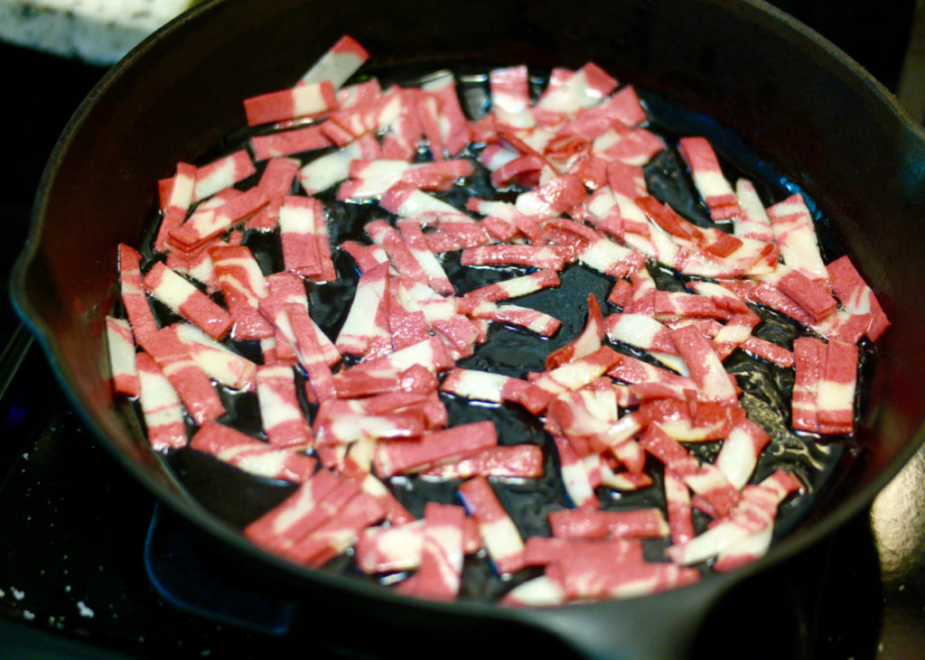 bacon_1261x900