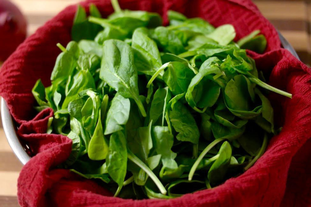 spinach_1349x900