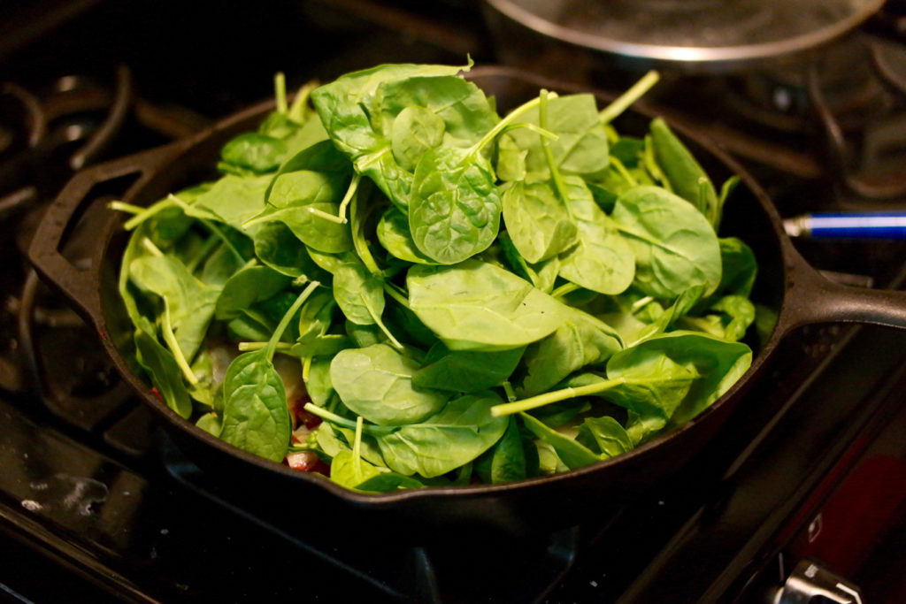 spinach_1350x900