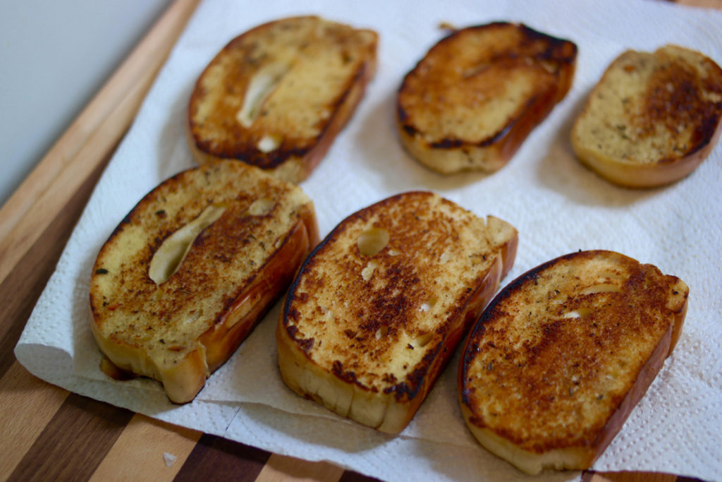 grilled bread_1350x900