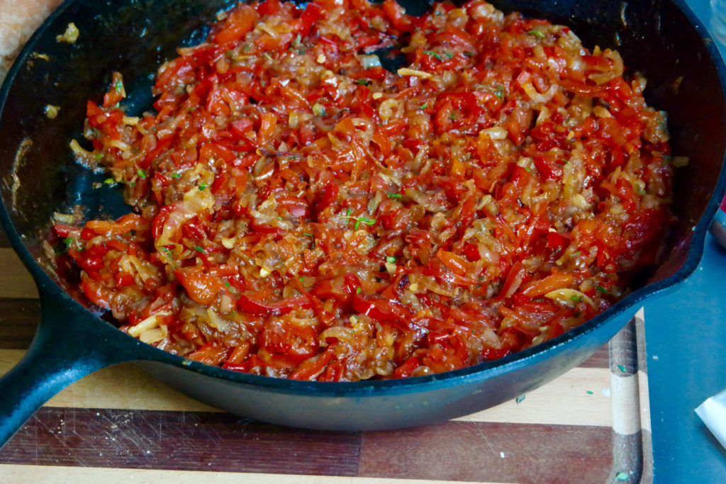 cooked peppers onions_1350x900