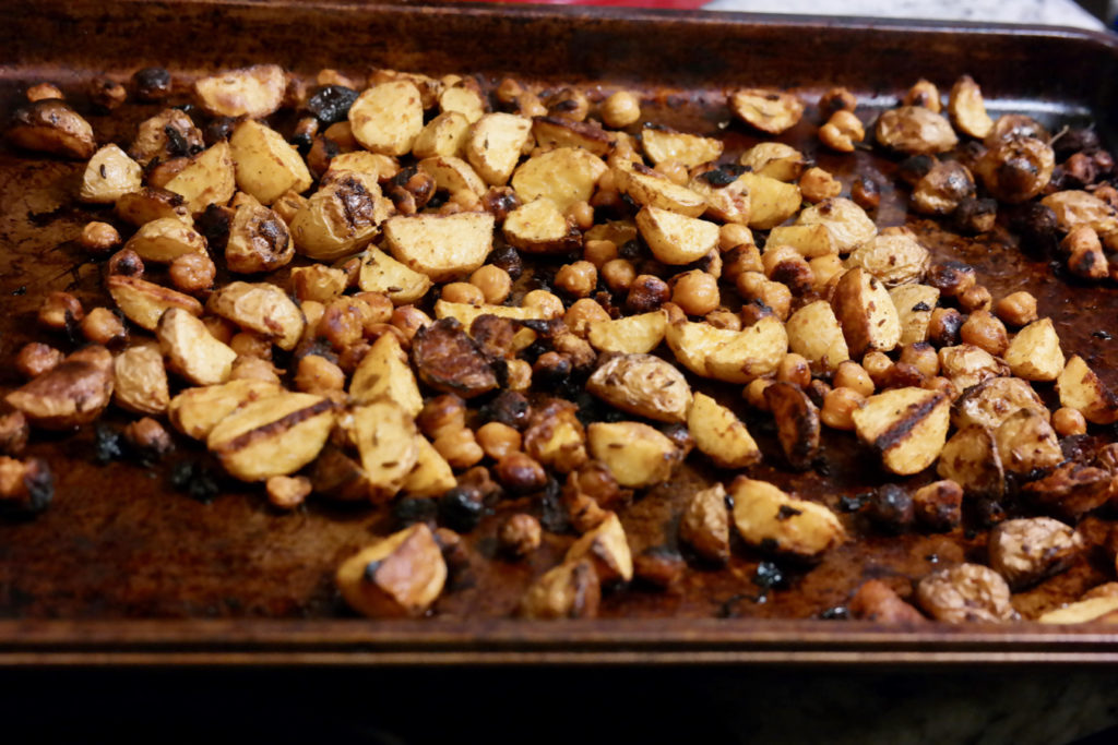 roasted chickpeas potatoes_1349x900