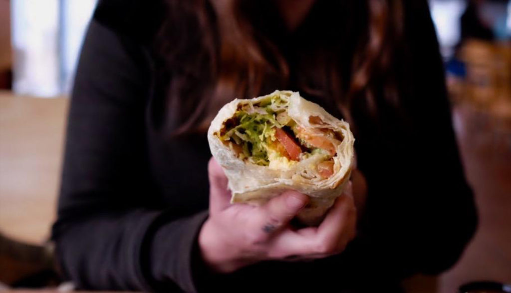 veggie burrito_1569x900