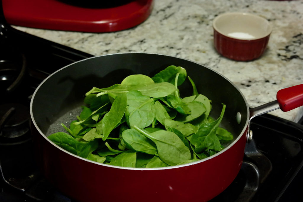 spinach_1350x900