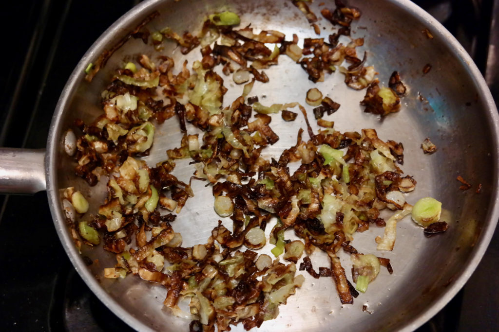 fried leeks_1350x900