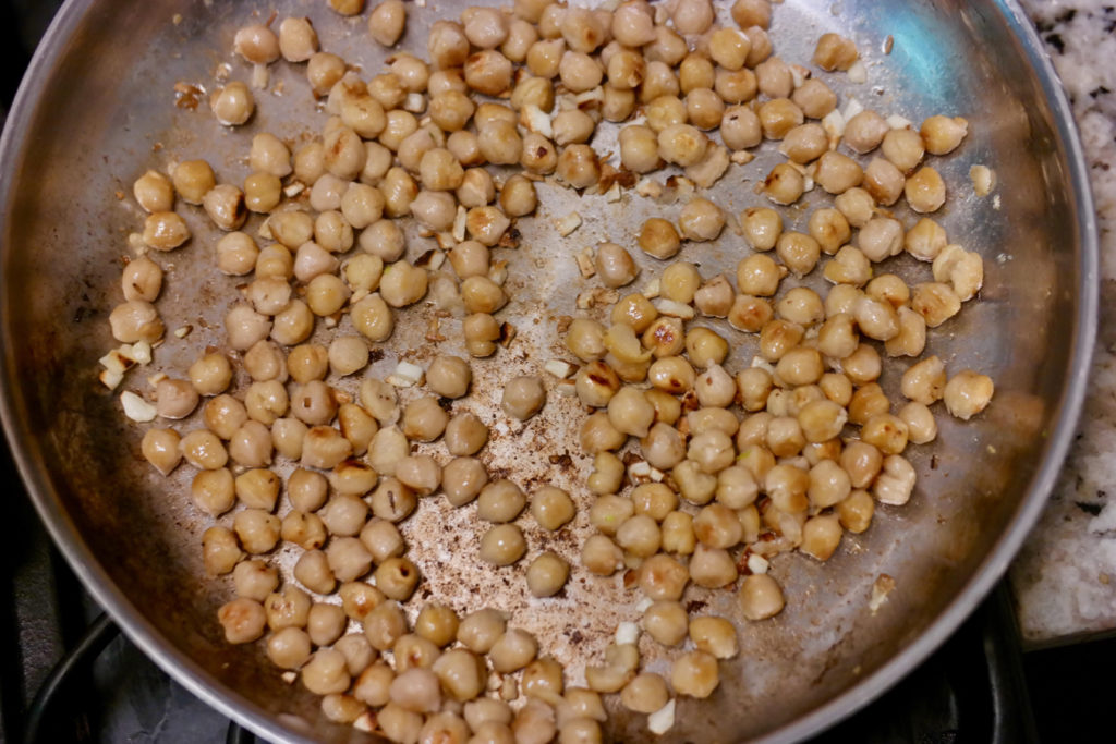 chickpeas_1350x900