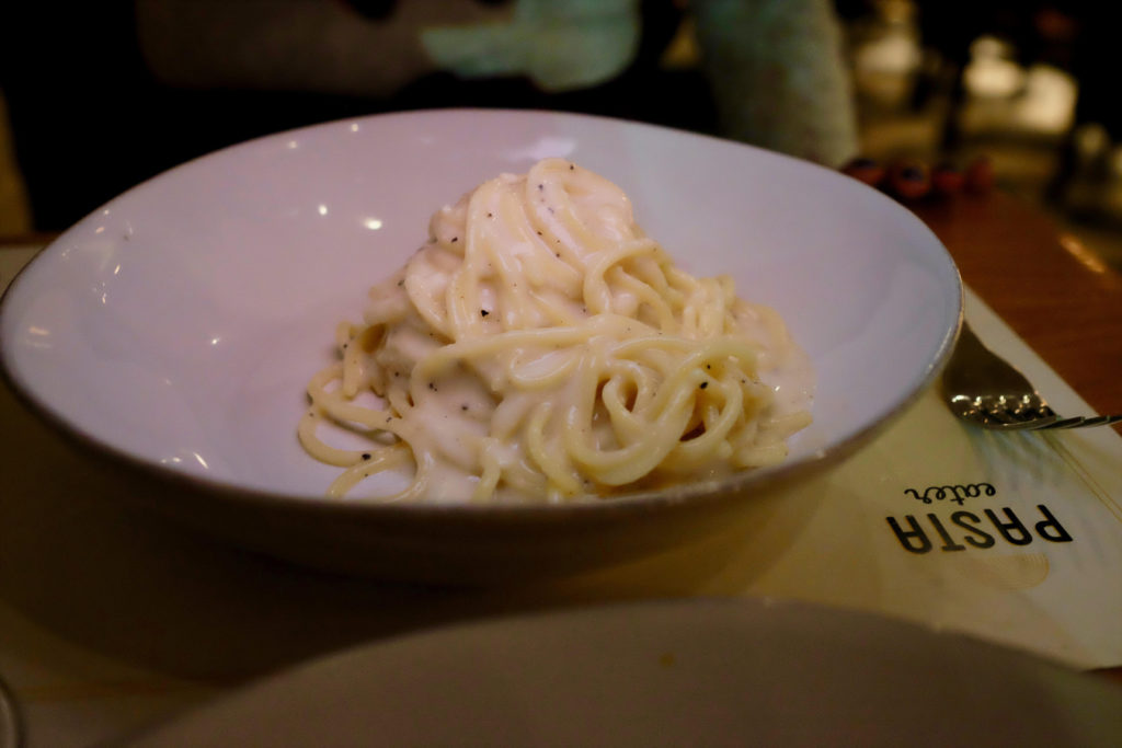 cacio e pepe_1350x900