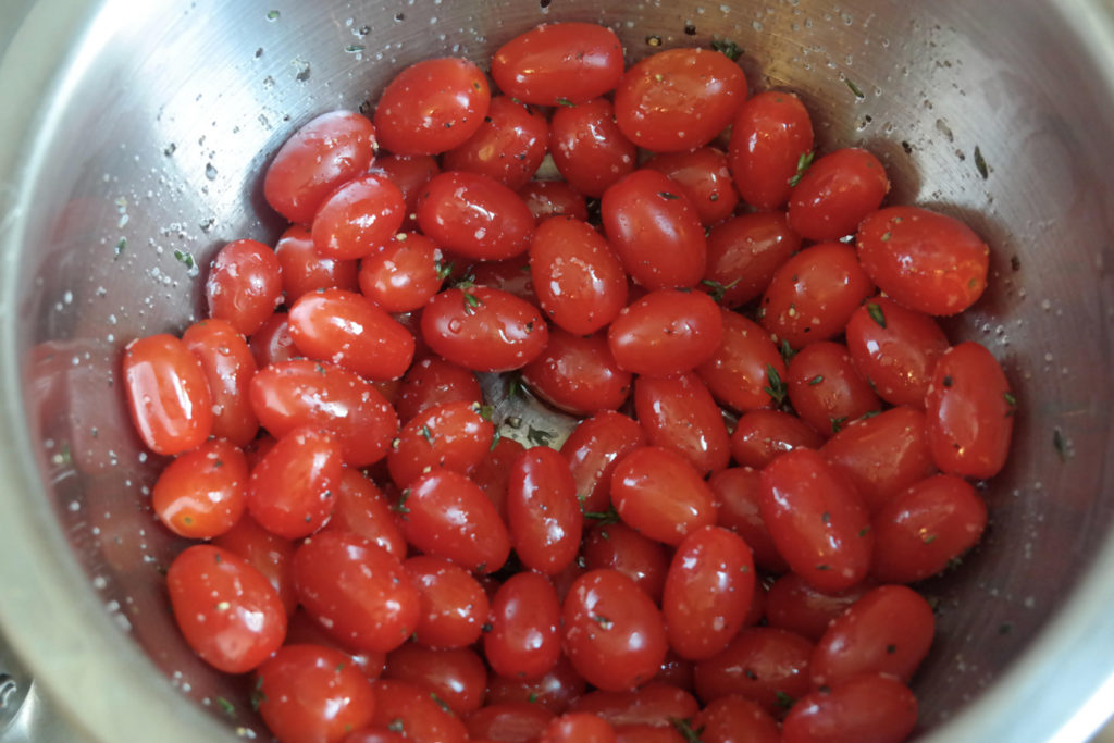 tomatoes_1350x900