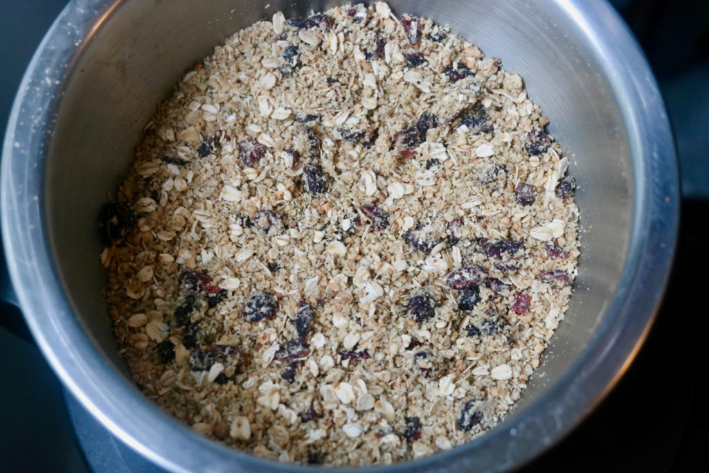 oats and cranberries_1350x900