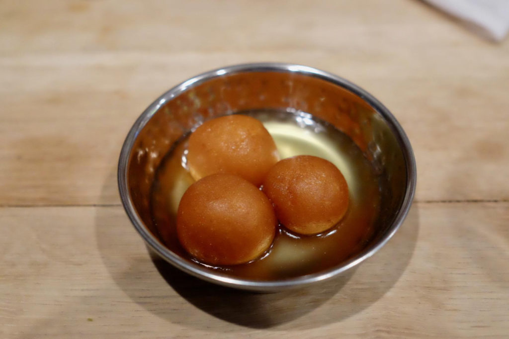 gulab jamun_1351x900