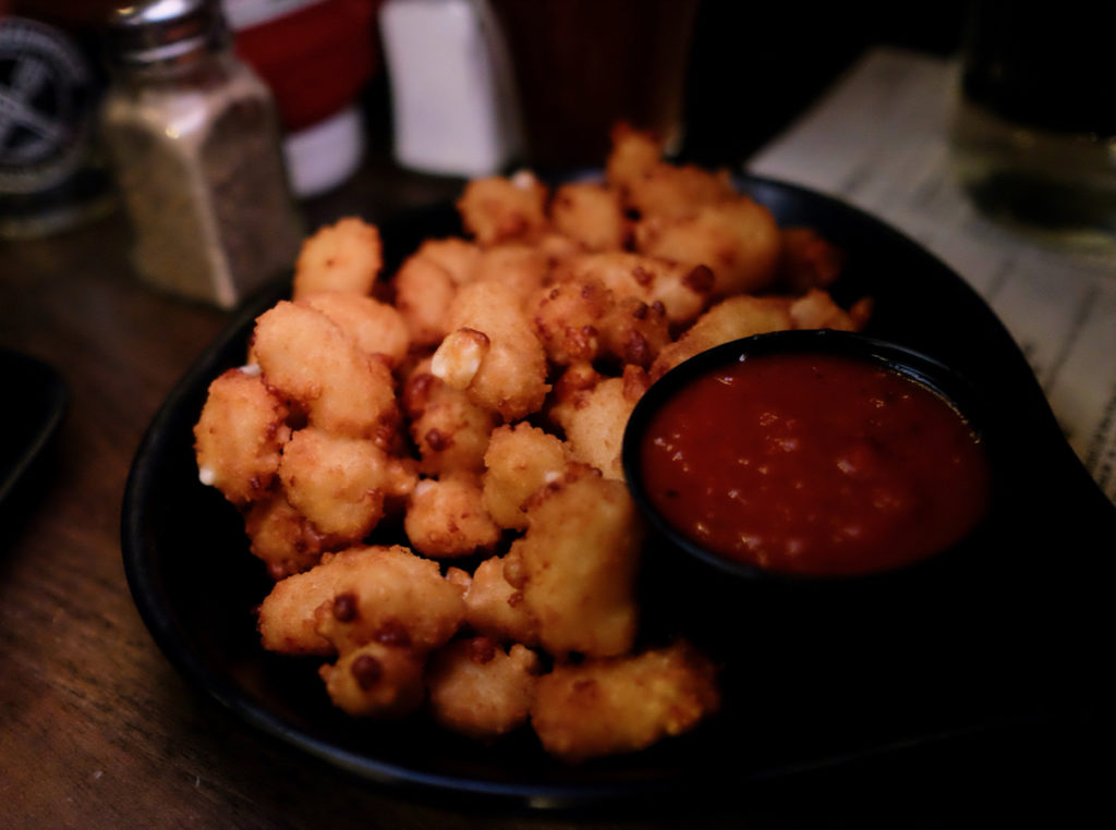 cheese curds_clean_1210x900