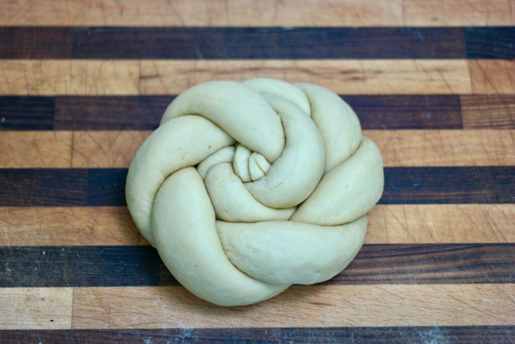 challah_clean_1350x900