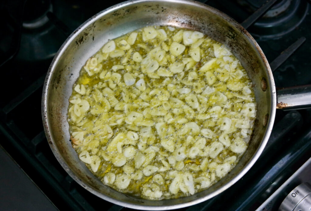 fried garlic_clean_1323x900