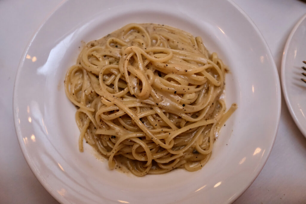 cacio e pepe_clean_1350x900